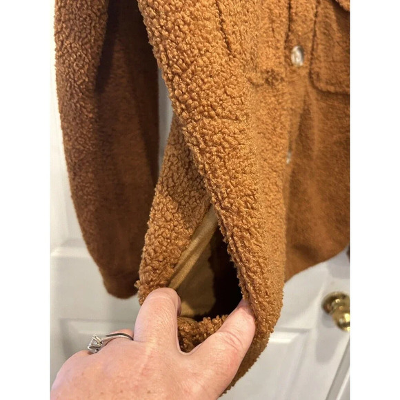 Wishlist Womens Small/Medium Brown Teddy Shacket Oversized Shirt - Picture 4 of 7